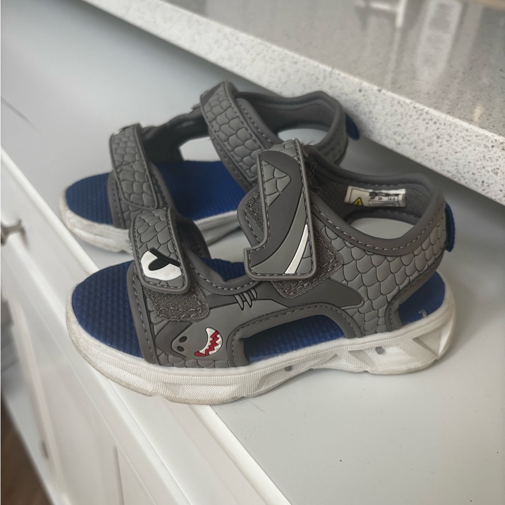Kids Shark Sandals - Gray and Blue